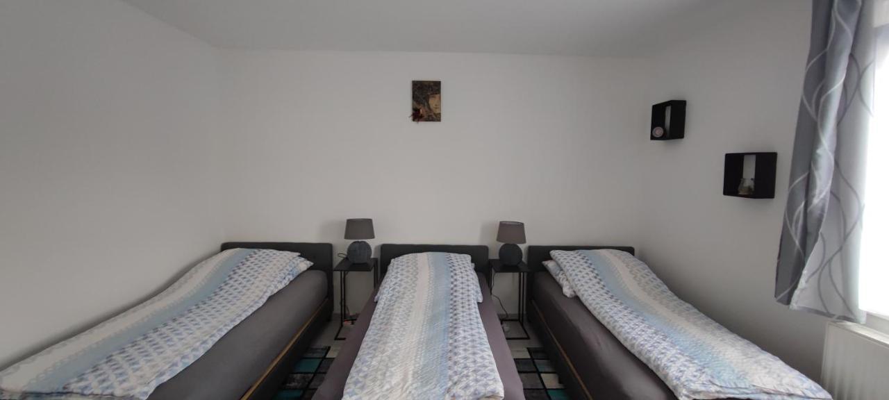 Blu Home/Ferienwohnung Ostrach ภายนอก รูปภาพ